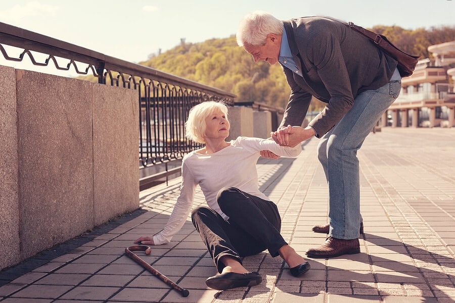 Reducing Slips and Falls for Better Balance with Hearing Aids